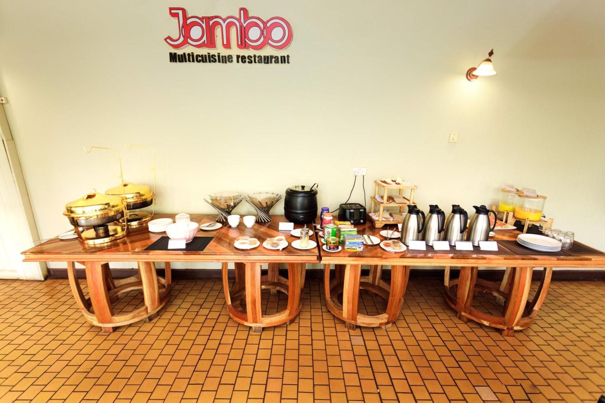 Keys Hotel Moshi Ngoại thất bức ảnh