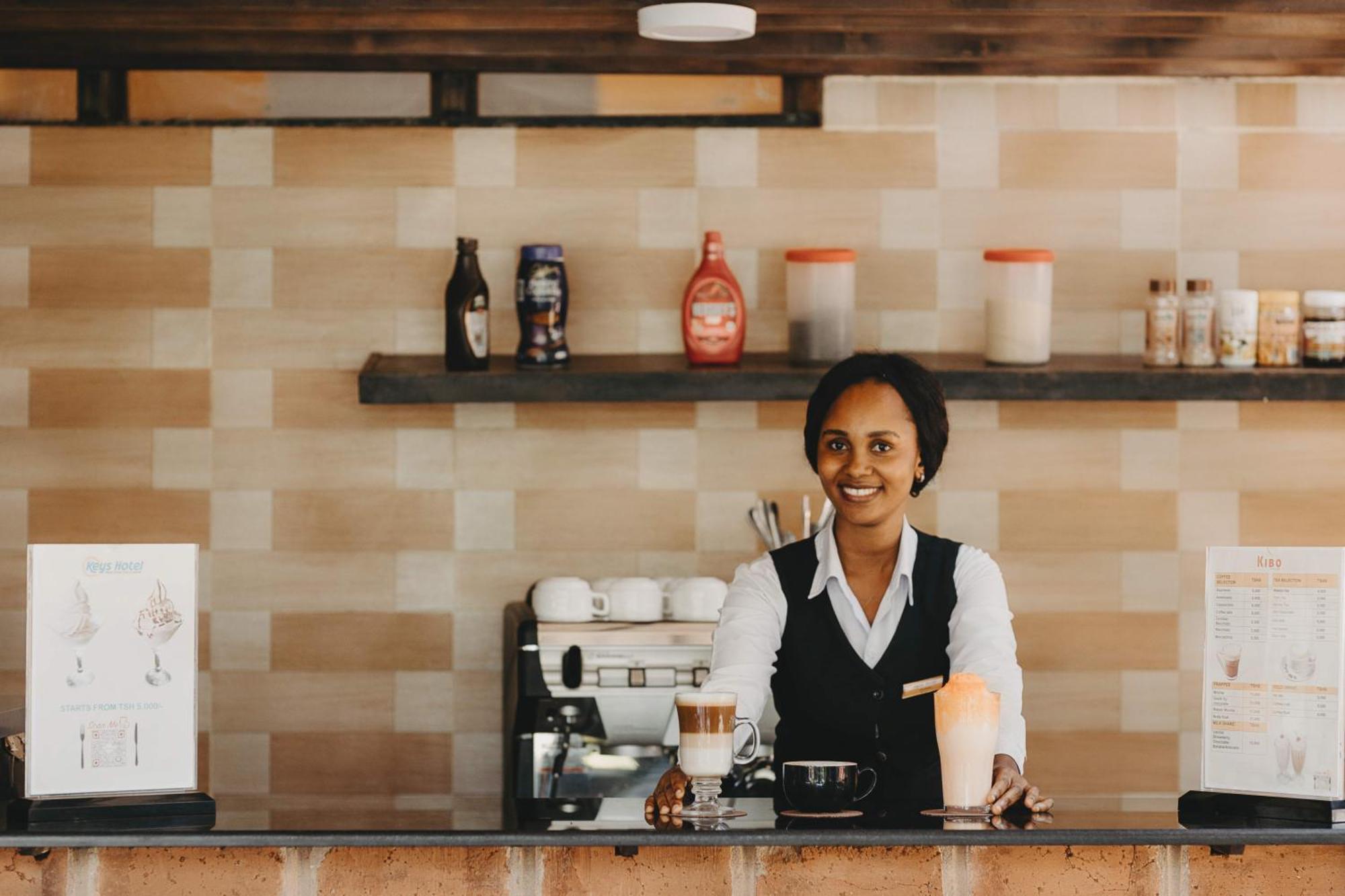 Keys Hotel Moshi Ngoại thất bức ảnh